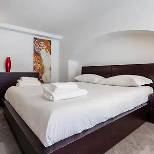 Appartamento Esclusivo Loft In Porta Romana, A 250m Dalla Bocconi, Milano